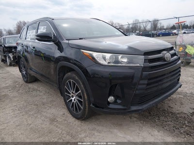 TOYOTA HIGHLANDER 2017