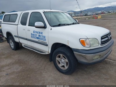 TOYOTA TUNDRA 2002