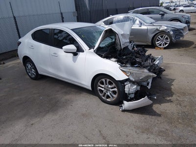 TOYOTA YARIS IA 2017