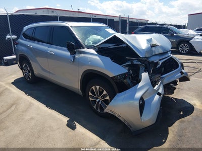 TOYOTA HIGHLANDER 2021