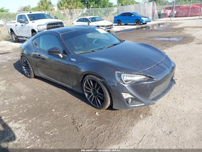SCION FR-S 2013
