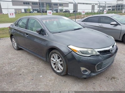 TOYOTA AVALON 2013