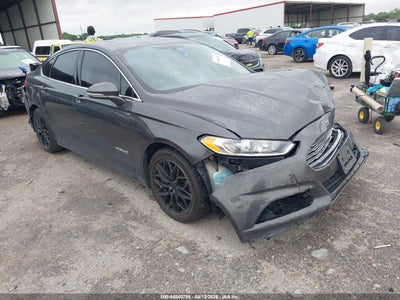 FORD FUSION HYBRID 2015
