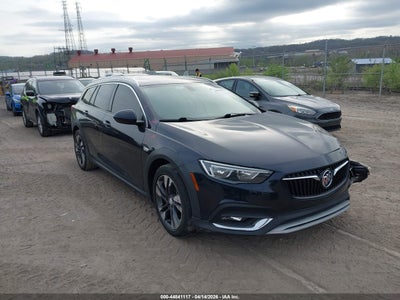 BUICK REGAL TOURX 2018