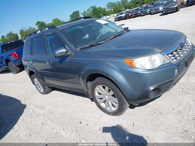 SUBARU FORESTER 2011