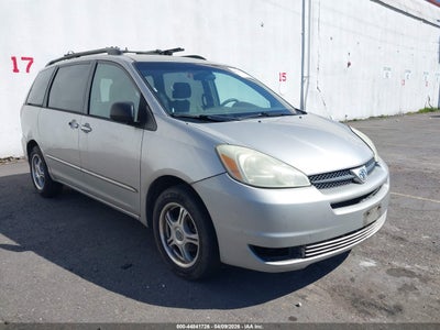 TOYOTA SIENNA 2004
