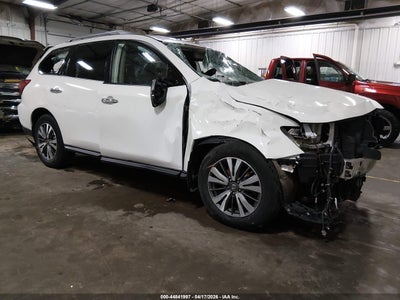 NISSAN PATHFINDER 2018