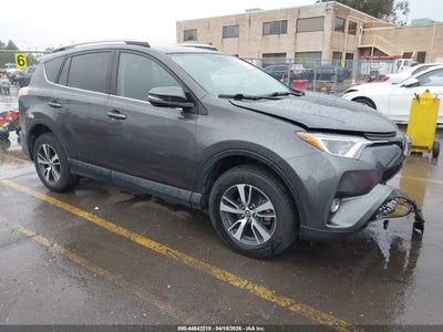TOYOTA RAV4 2018