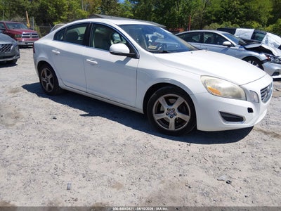 VOLVO S60 2012