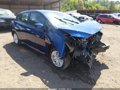 NISSAN LEAF 2023