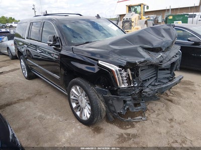 CADILLAC ESCALADE ESV 2016