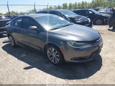 CHRYSLER 200 2015