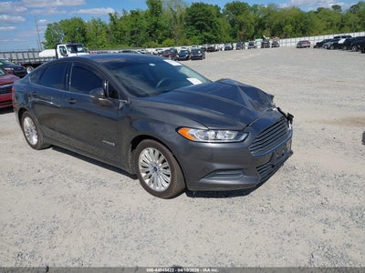 FORD FUSION HYBRID 2016