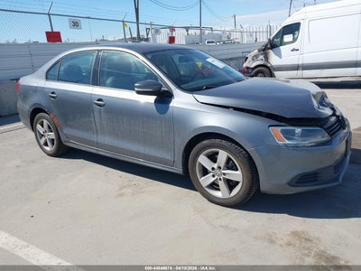VOLKSWAGEN JETTA 2012