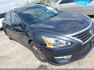 NISSAN ALTIMA 2015