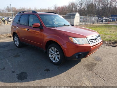 SUBARU FORESTER 2011