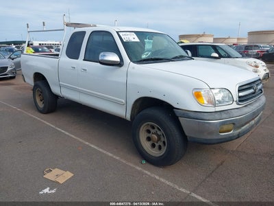 TOYOTA TUNDRA 2002