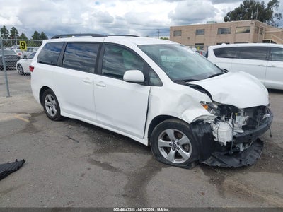TOYOTA SIENNA 2020
