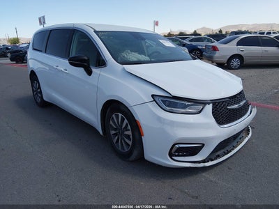 CHRYSLER PACIFICA HYBRID 2024