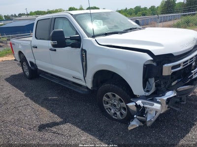 FORD F-250 2024