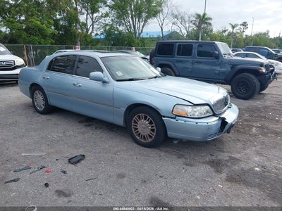 LINCOLN TOWN CAR 2006