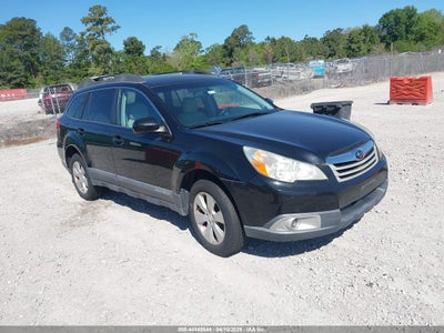 SUBARU OUTBACK 2010