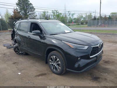TOYOTA HIGHLANDER 2026
