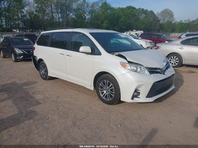 TOYOTA SIENNA 2018