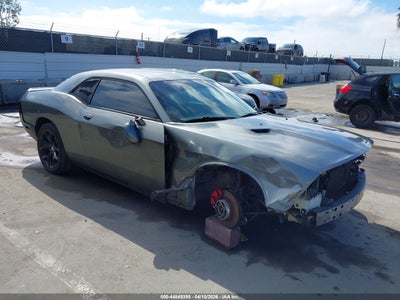 DODGE CHALLENGER 2011