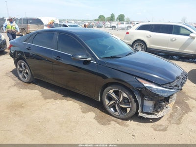 HYUNDAI ELANTRA 2023