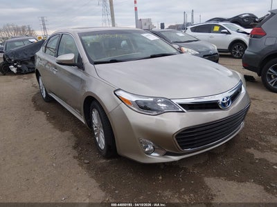 TOYOTA AVALON HYBRID 2015