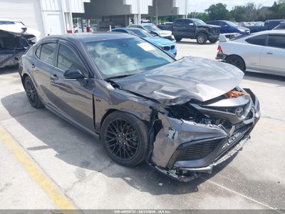 TOYOTA CAMRY 2022