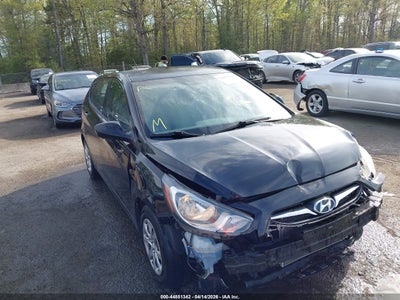 HYUNDAI ACCENT 2013