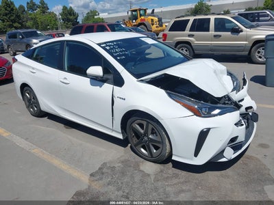 TOYOTA PRIUS 2021