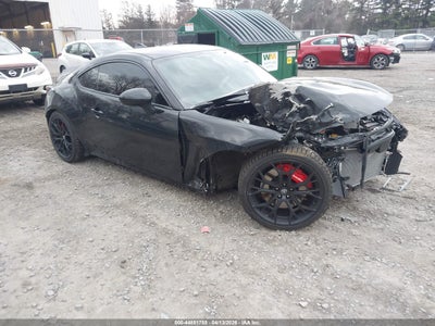 TOYOTA GR86 2025