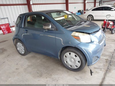 SCION IQ 2012