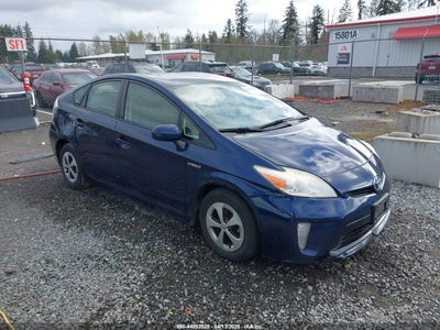 TOYOTA PRIUS 2013