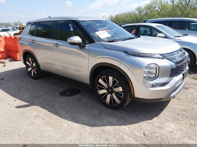 MITSUBISHI OUTLANDER 2025