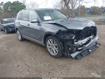 BMW X7 2023