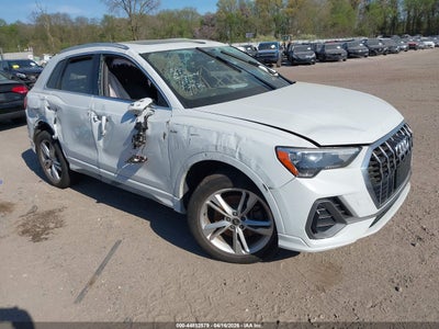 AUDI Q3 2021