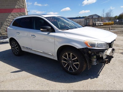 VOLVO XC60 2017