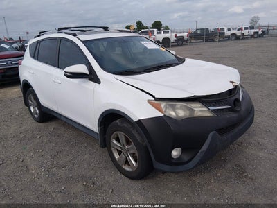 TOYOTA RAV4 2015