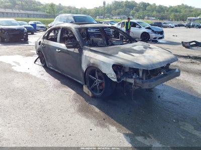 VOLKSWAGEN PASSAT 2014