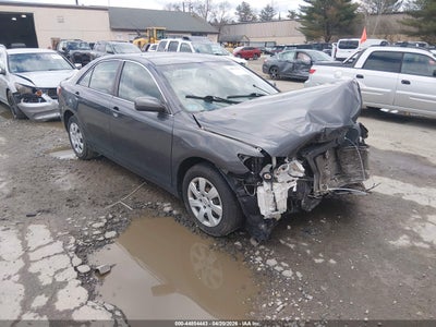 TOYOTA CAMRY 2011