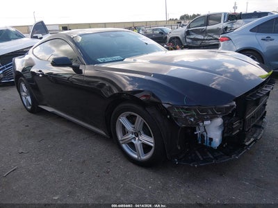 FORD MUSTANG 2026