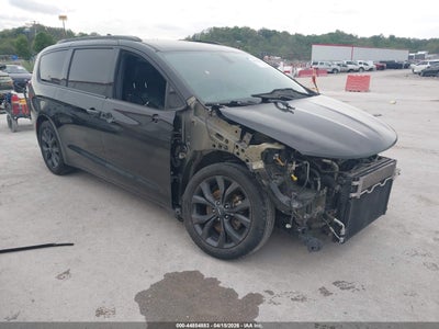 CHRYSLER PACIFICA 2020