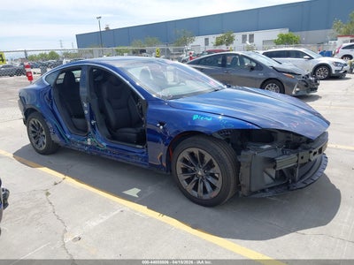 TESLA MODEL S 2020