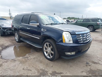 CADILLAC ESCALADE ESV 2009