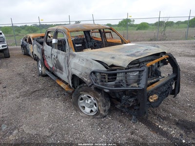 TOYOTA TACOMA 2019