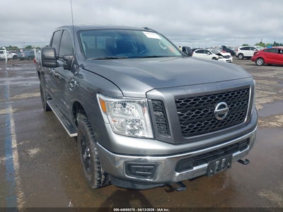 NISSAN TITAN XD 2019